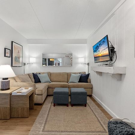 Beachcomber Resort Avalon Kültér fotó
