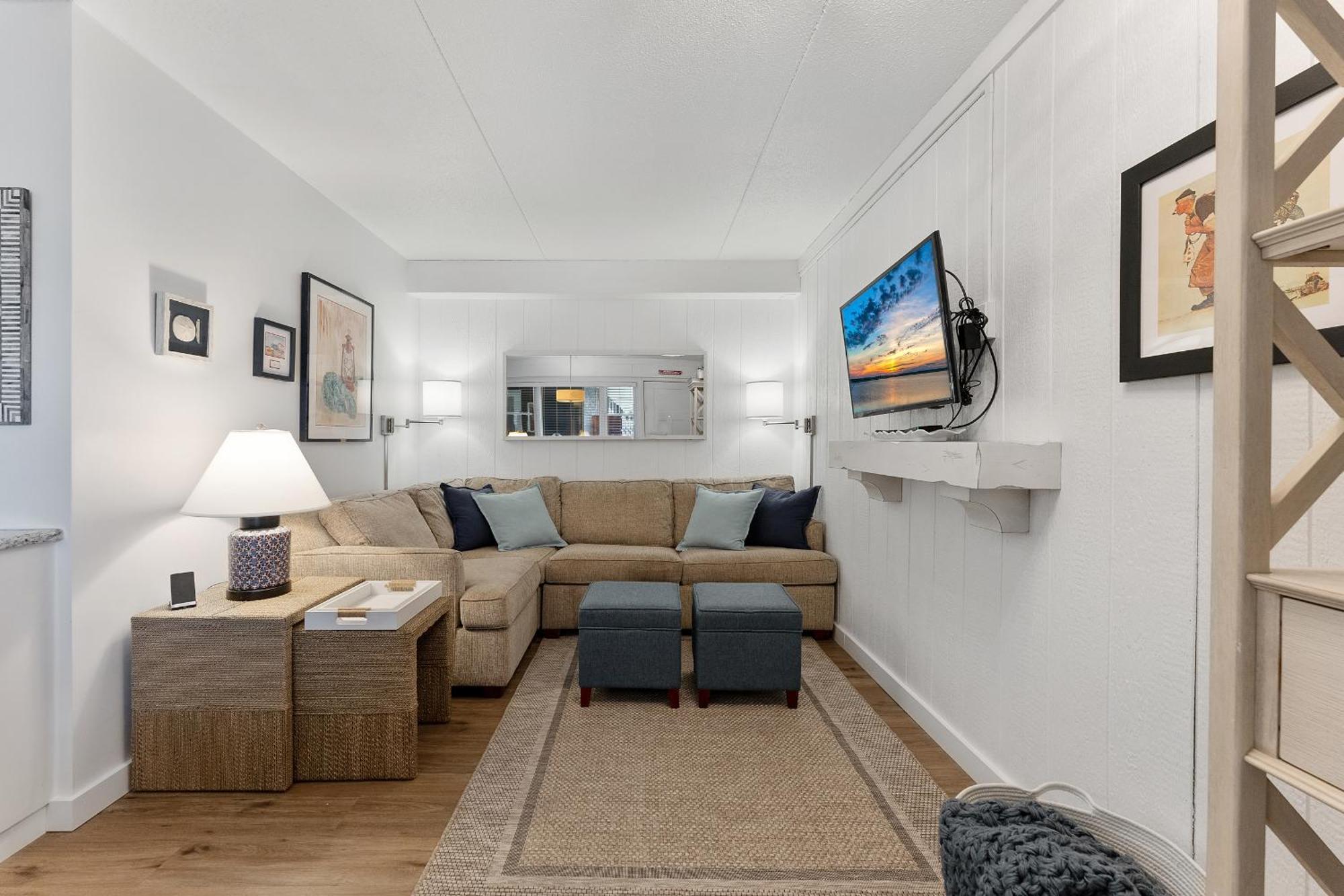 Beachcomber Resort Avalon Kültér fotó