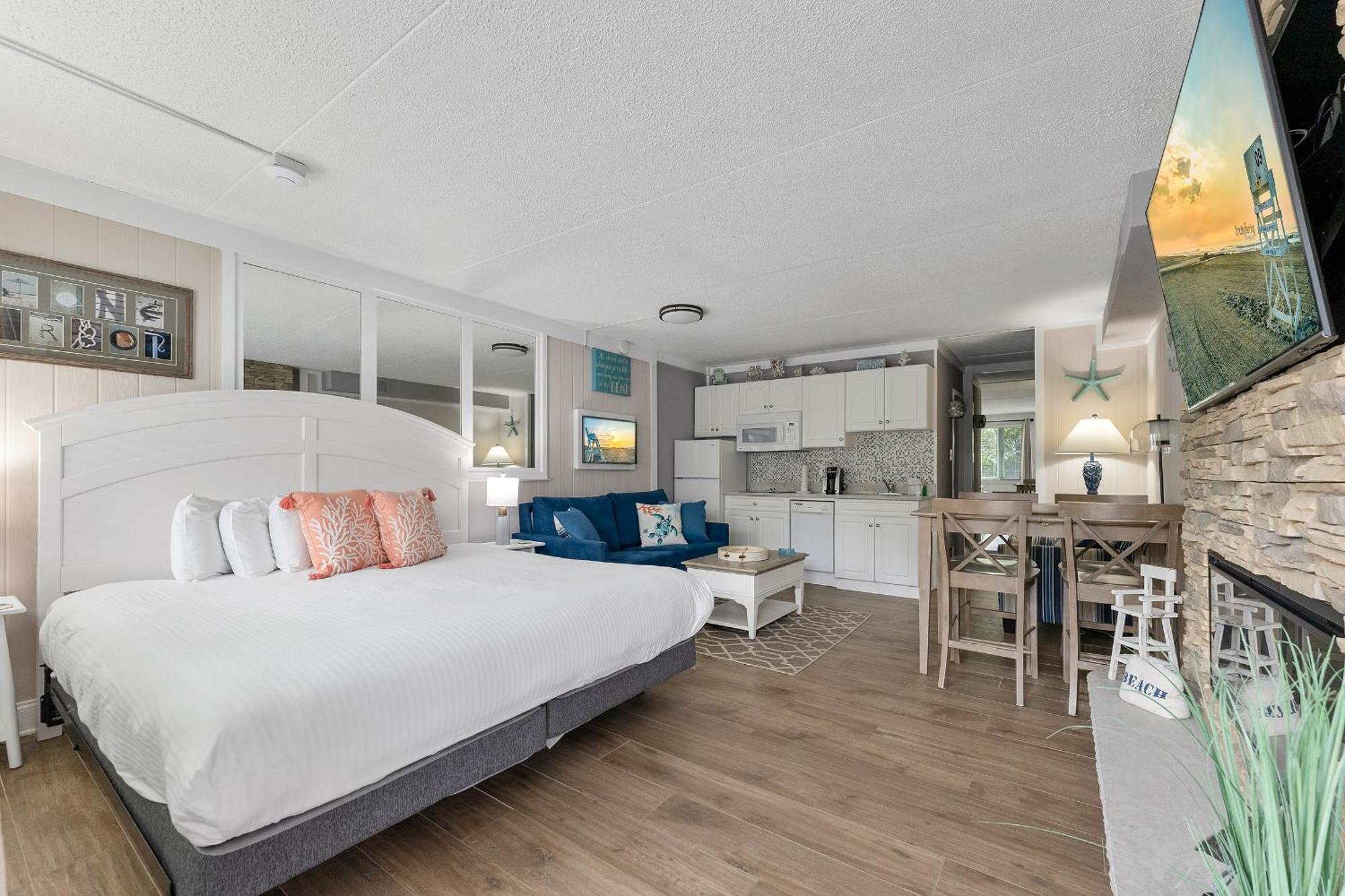 Beachcomber Resort Avalon Kültér fotó